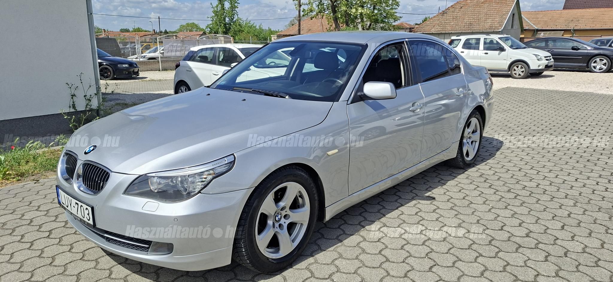 BMW 530 2009/9 - 1