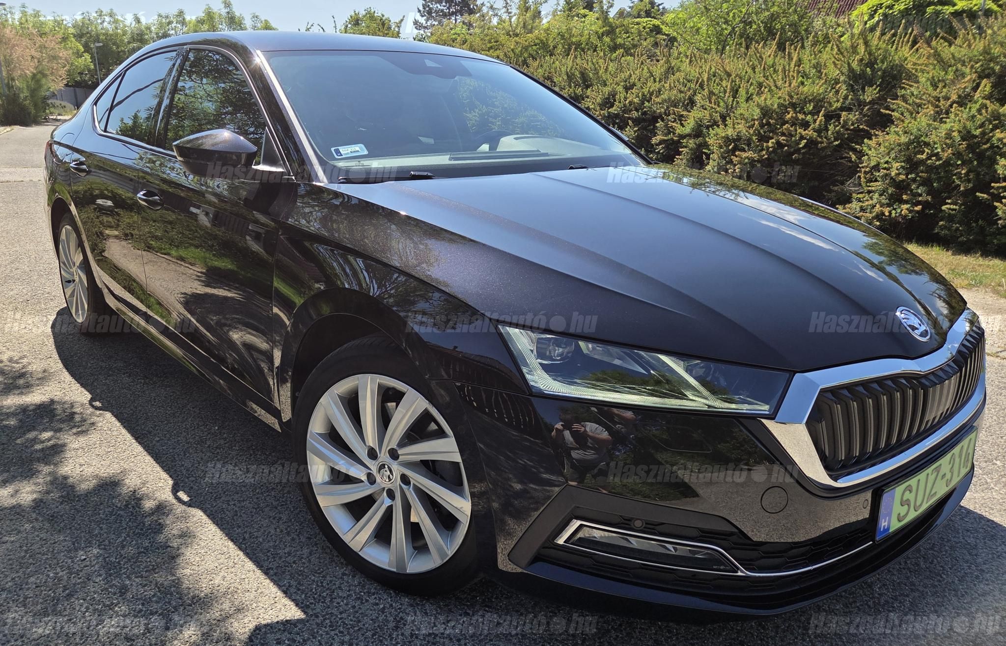 SKODA OCTAVIA 2021 - 1