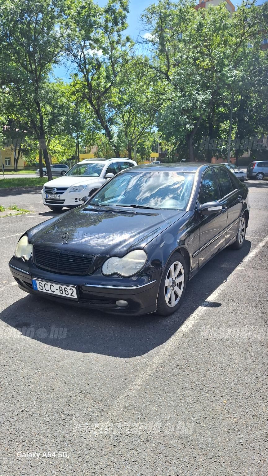 MERCEDES-BENZ C 220 2001/6 - 1