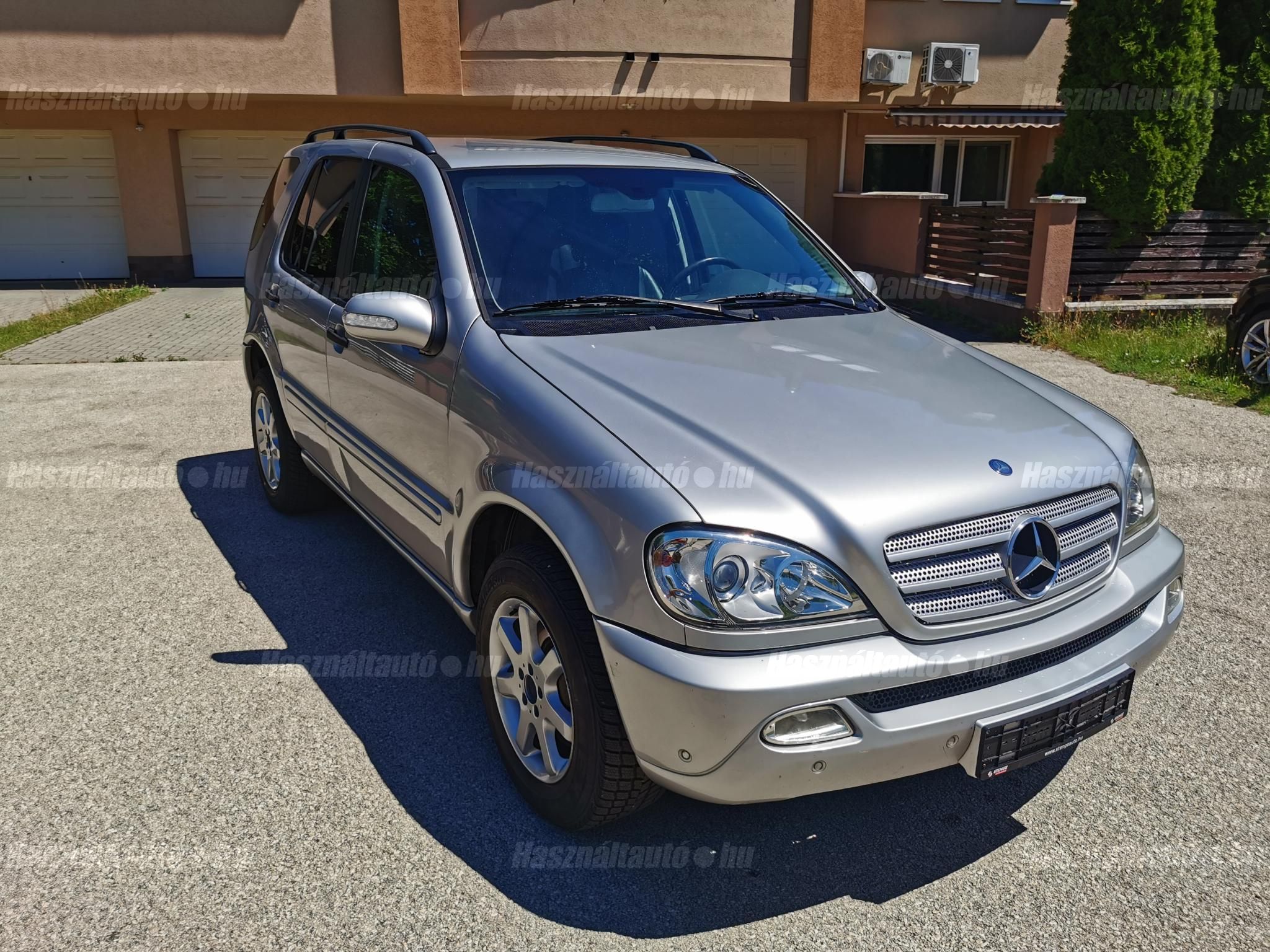 MERCEDES-BENZ ML 270 2004/2 - 1