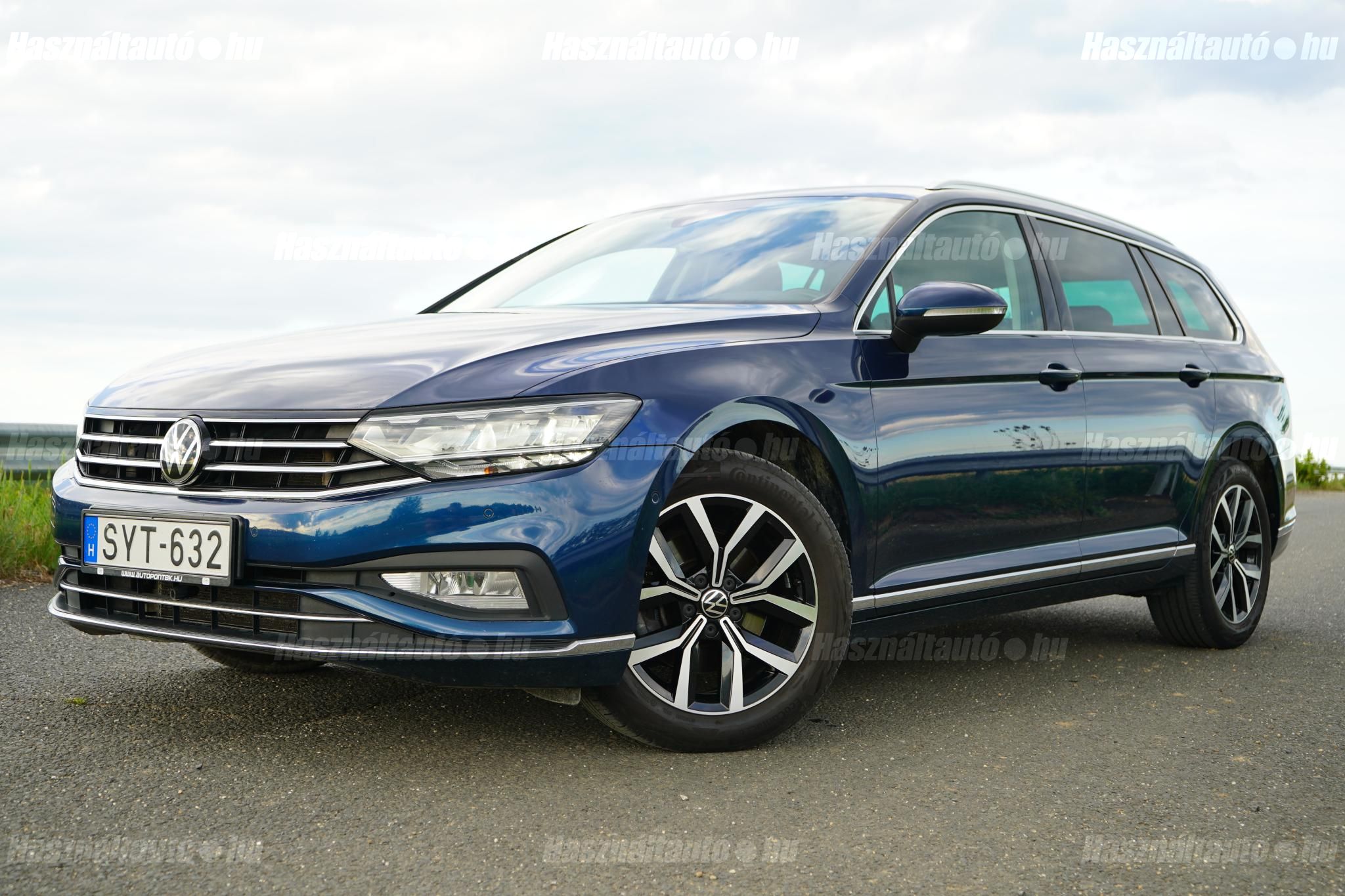 VOLKSWAGEN PASSAT 2022/2 - 1