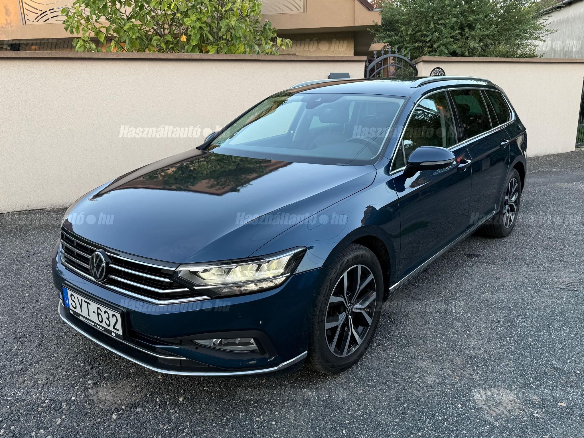VOLKSWAGEN PASSAT 2022/2 - 1