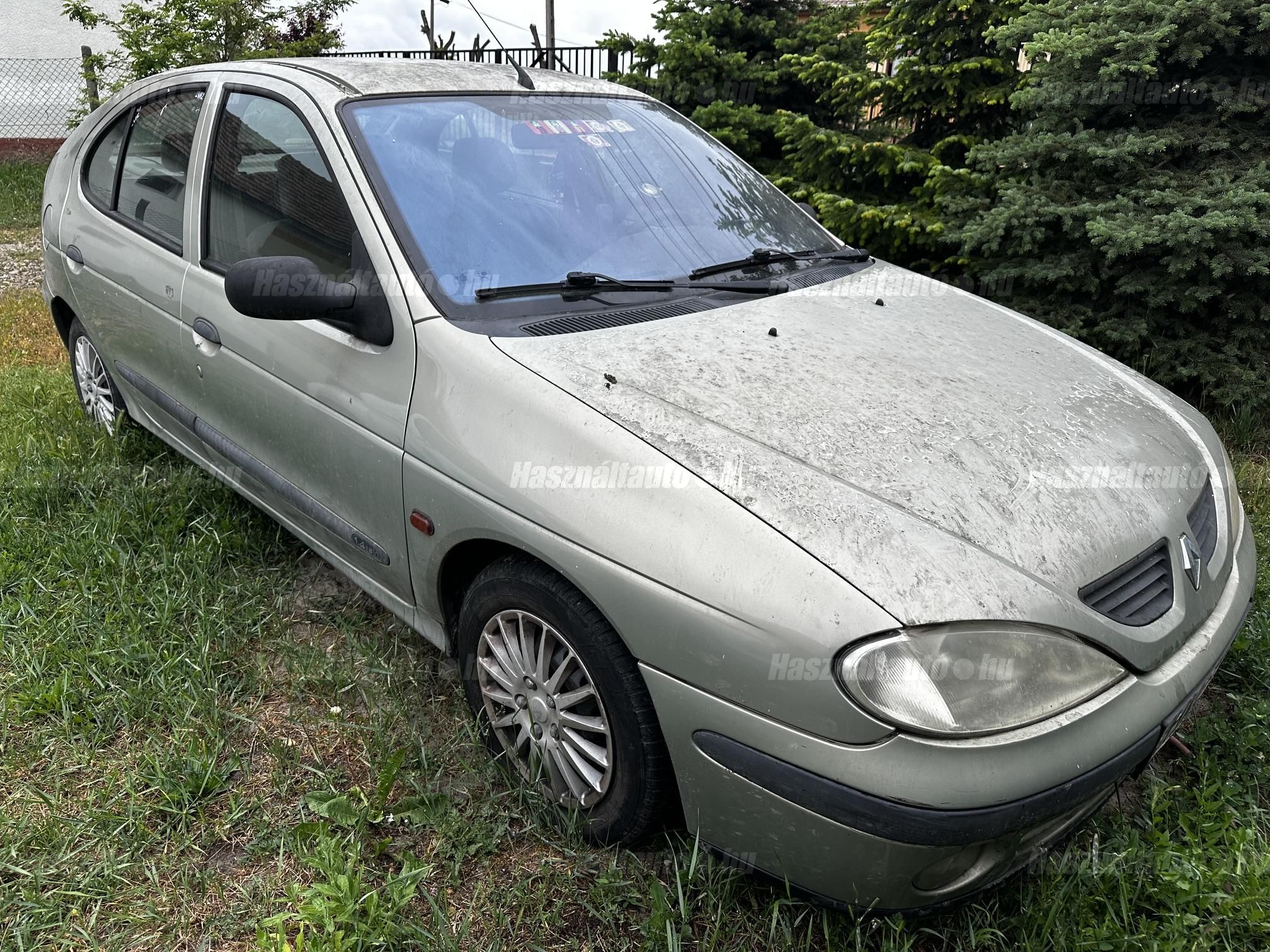 RENAULT MEGANE 2000/12 - 1