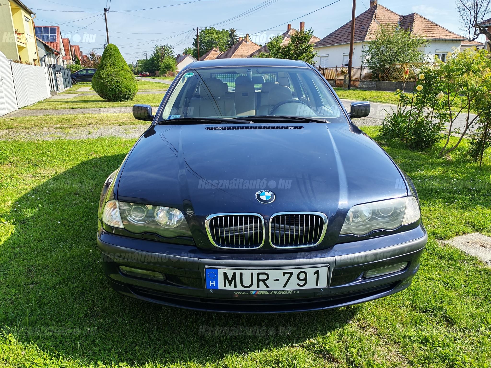 BMW 325 2003/1 - 1