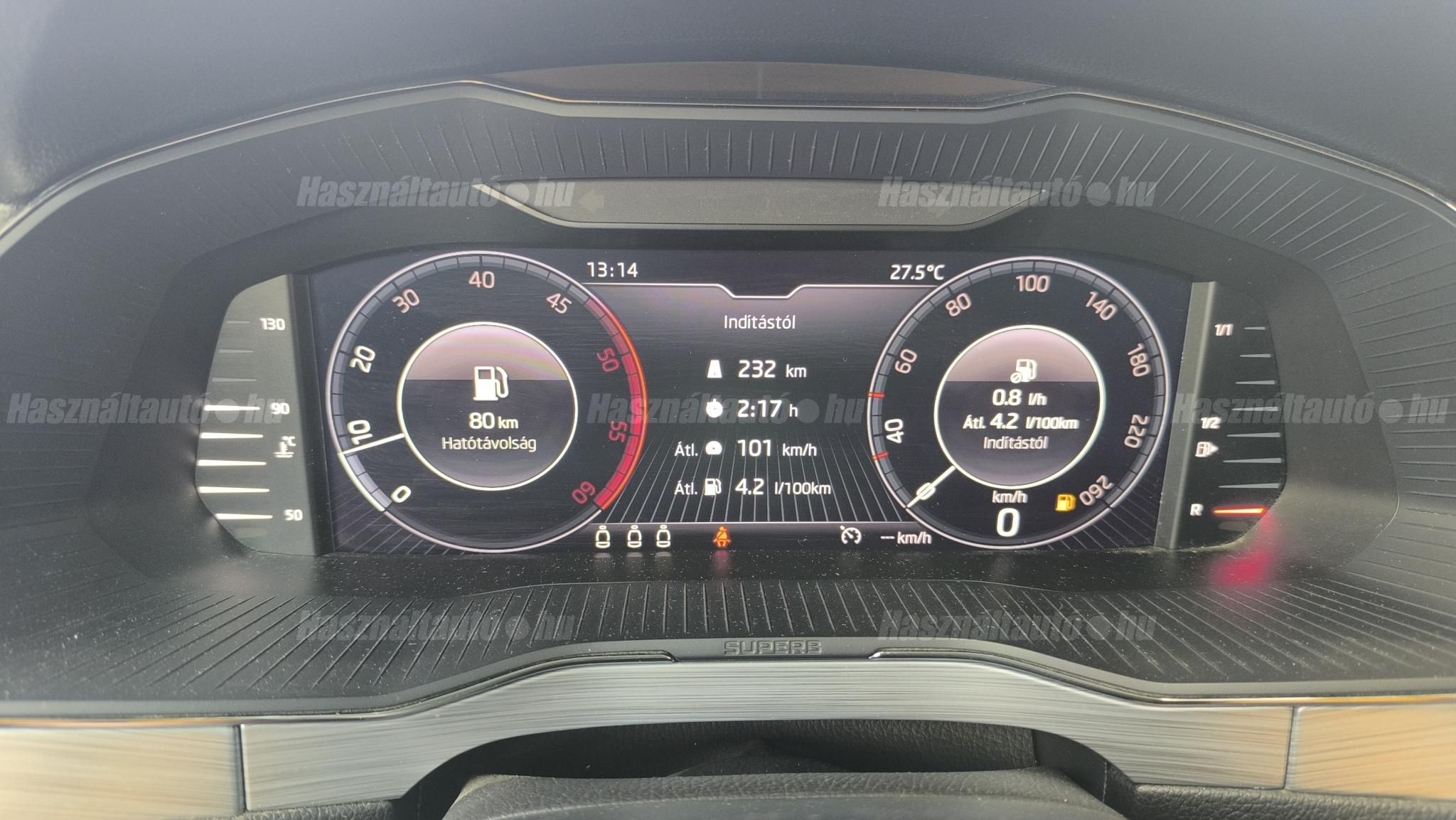 SKODA SUPERB 2021/7 - 1