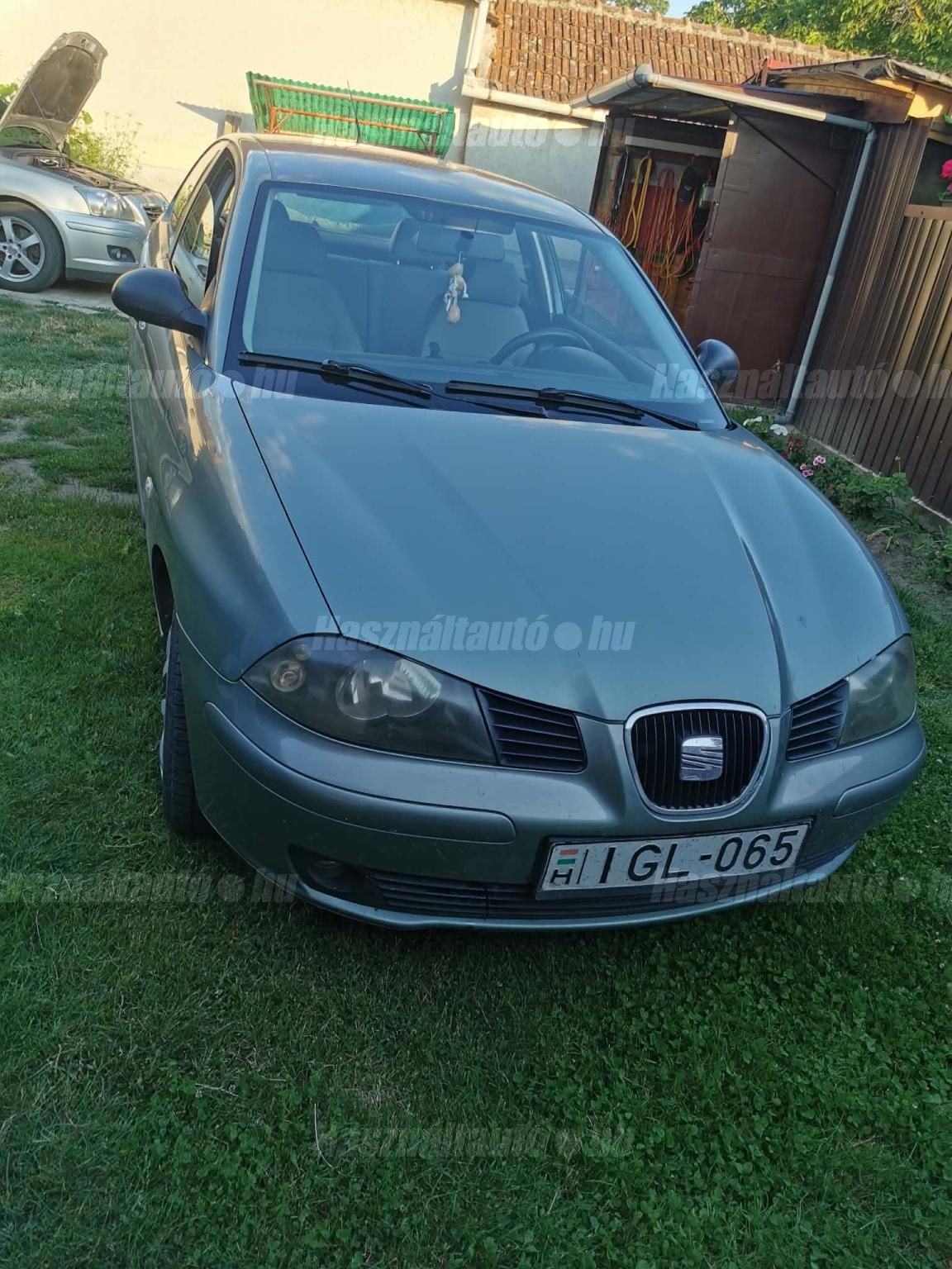 Eladó megkímélt állapotú Seat Ibiza. Nem dohányzó autó, kulturált és tiszta belső tér