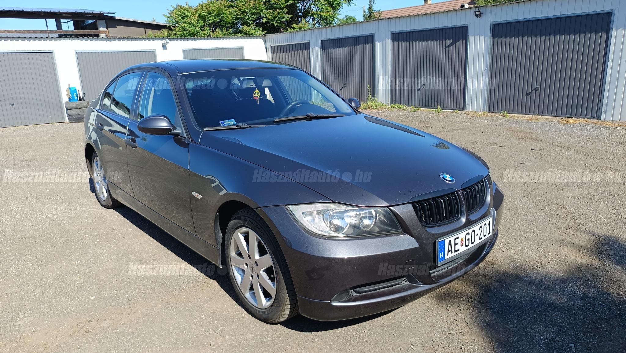 BMW 320 2005 - 1