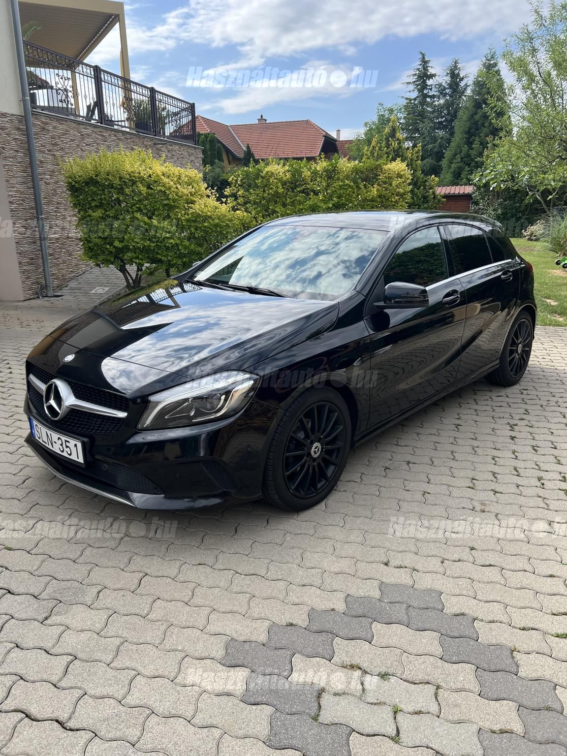 MERCEDES-BENZ A 180 2016 - 1