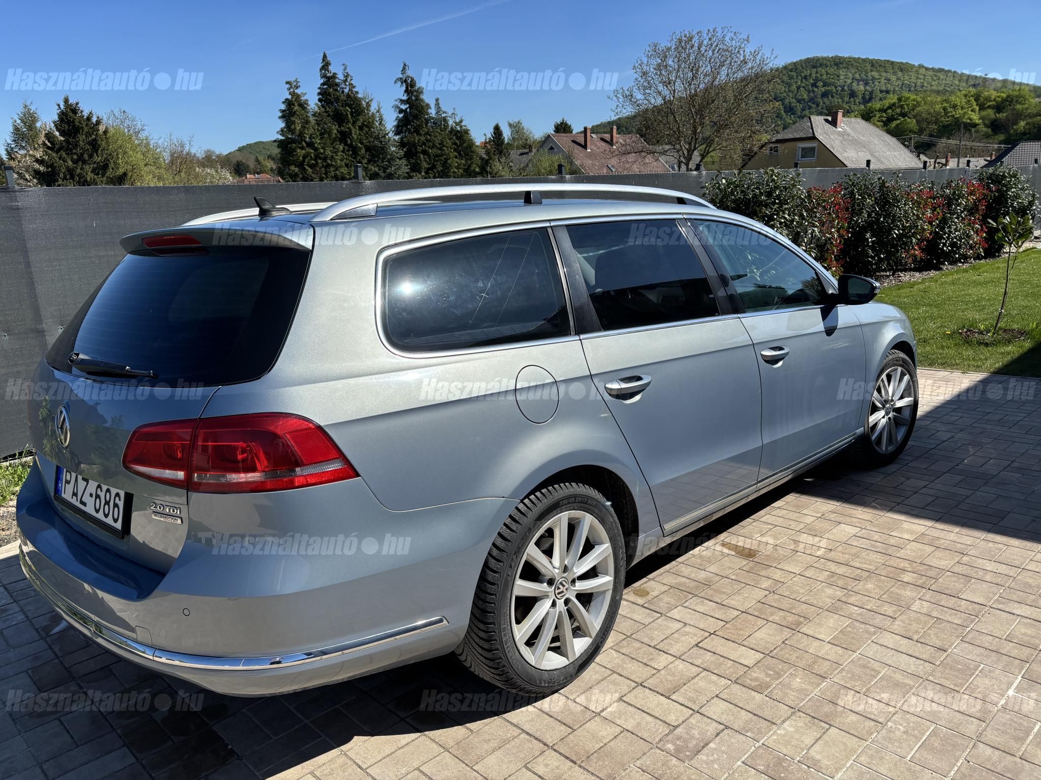 VOLKSWAGEN PASSAT VII 2012/9 - 1