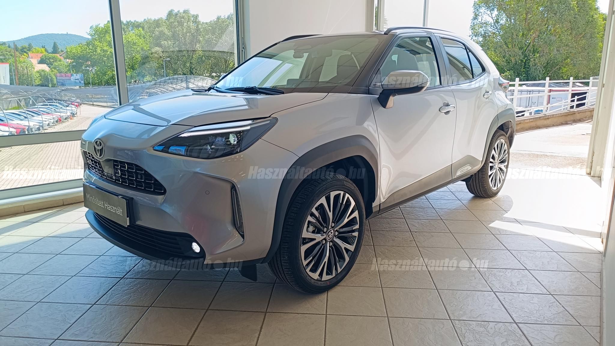 TOYOTA YARIS CROSS 2025/5 - 1