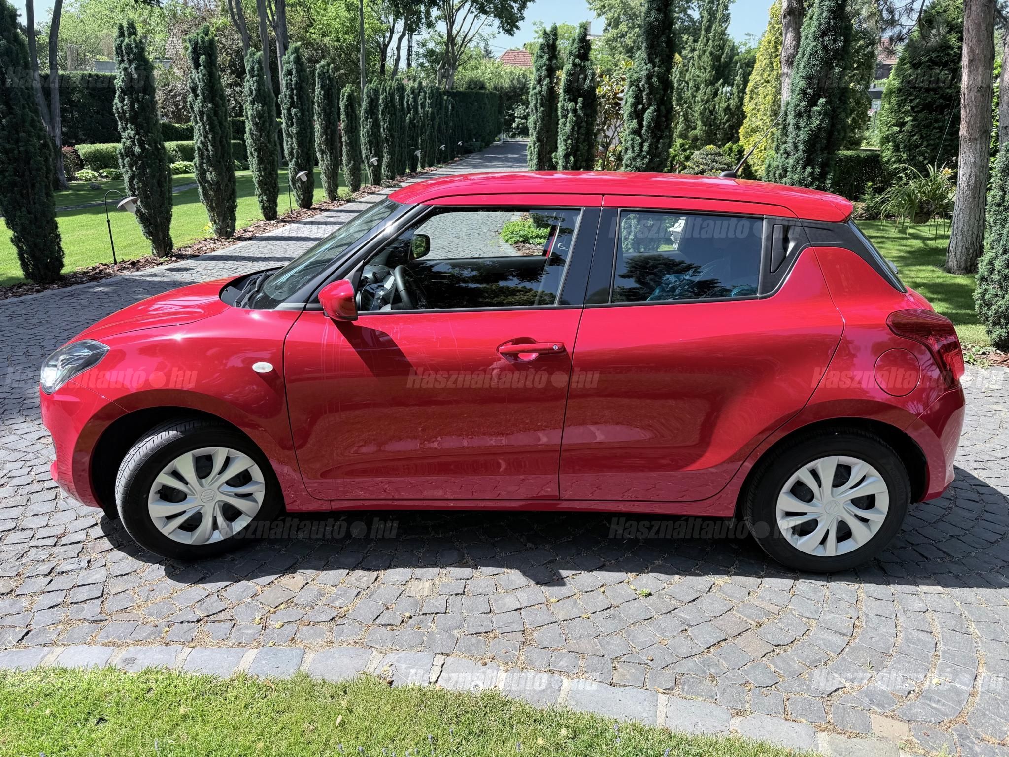 SUZUKI SWIFT 2022/12 - 1