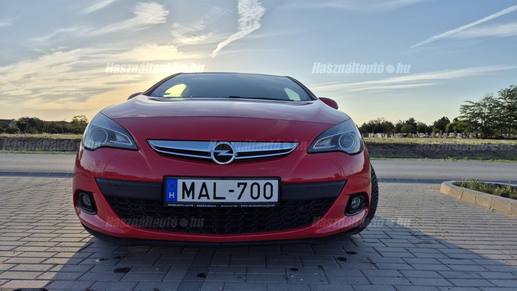 OPEL ASTRA J 2012/3 - 1