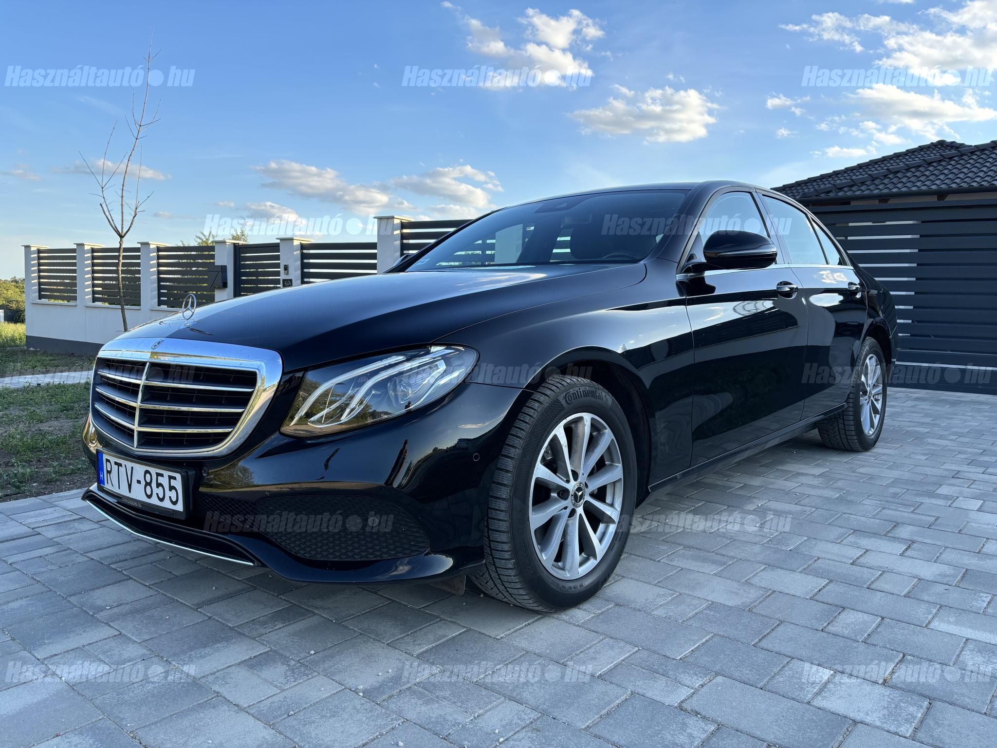 MERCEDES-BENZ E 200 2019/10 - 1
