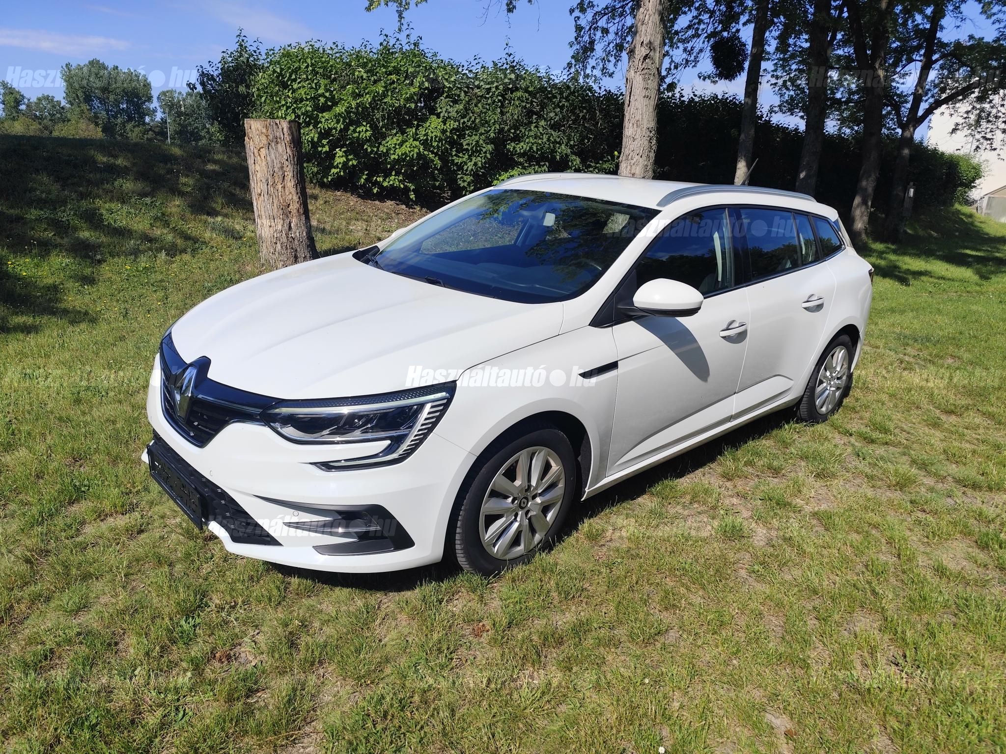 RENAULT MEGANE 2022/2 - 1