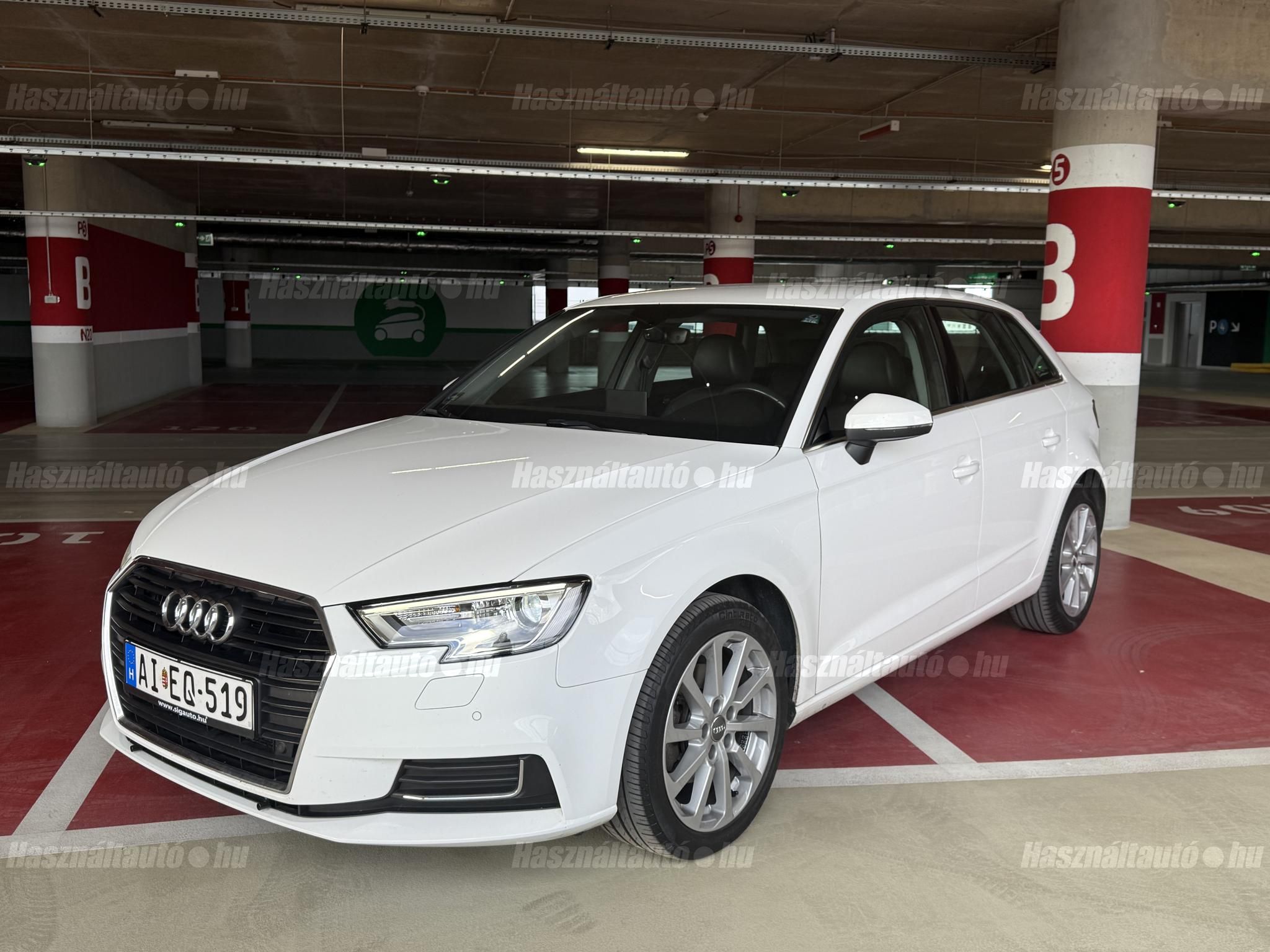 AUDI A3 2017/12 - 1
