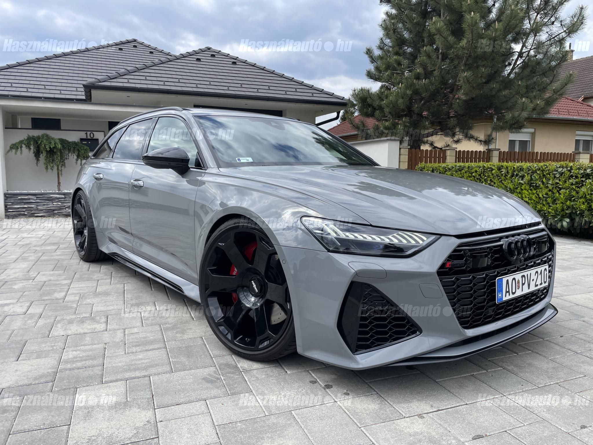 AUDI RS6 2022/10 - 1