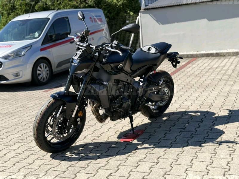 YAMAHA MT-09 2026 - 1