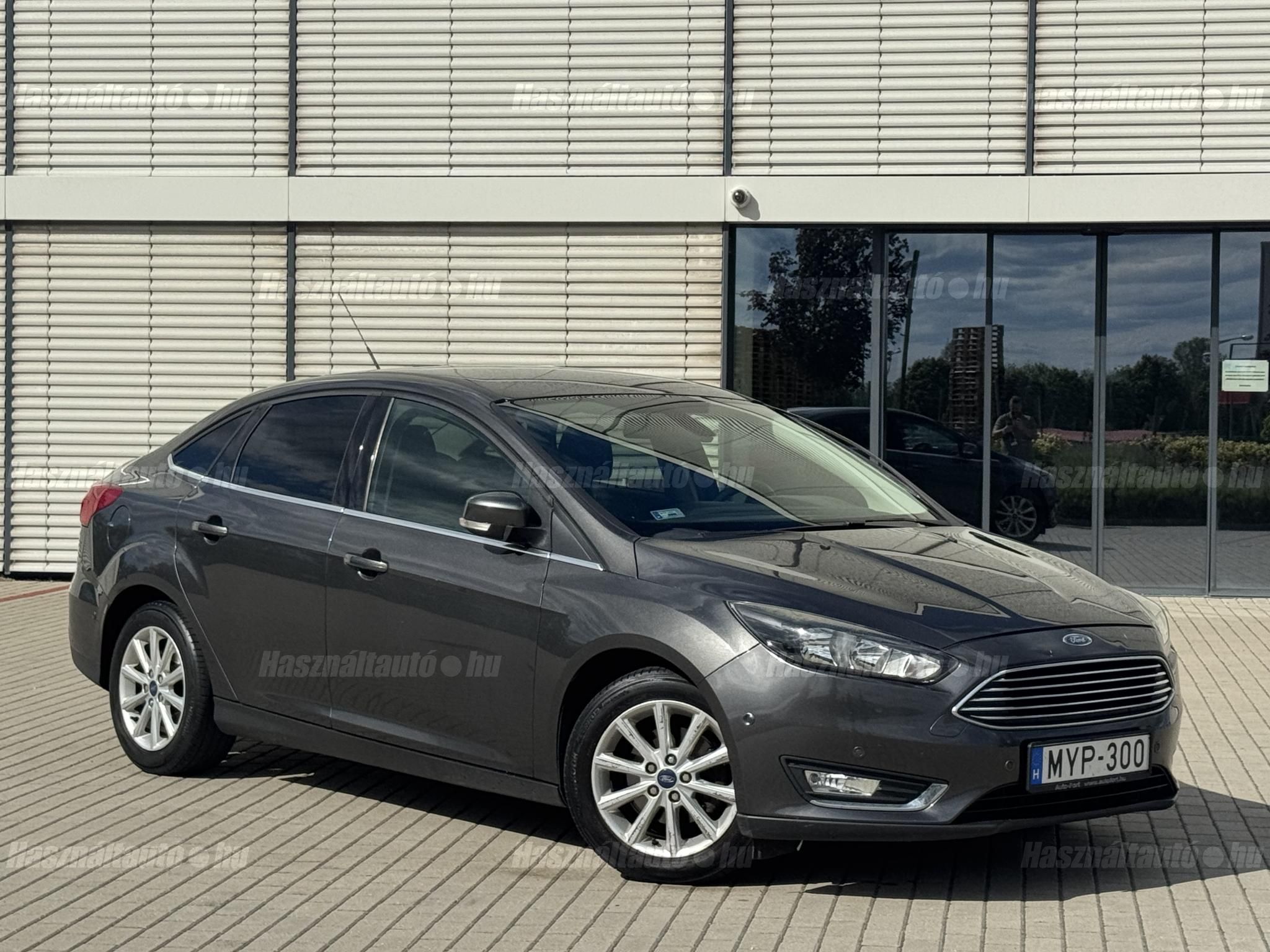 FORD FOCUS 2014/12 - 1