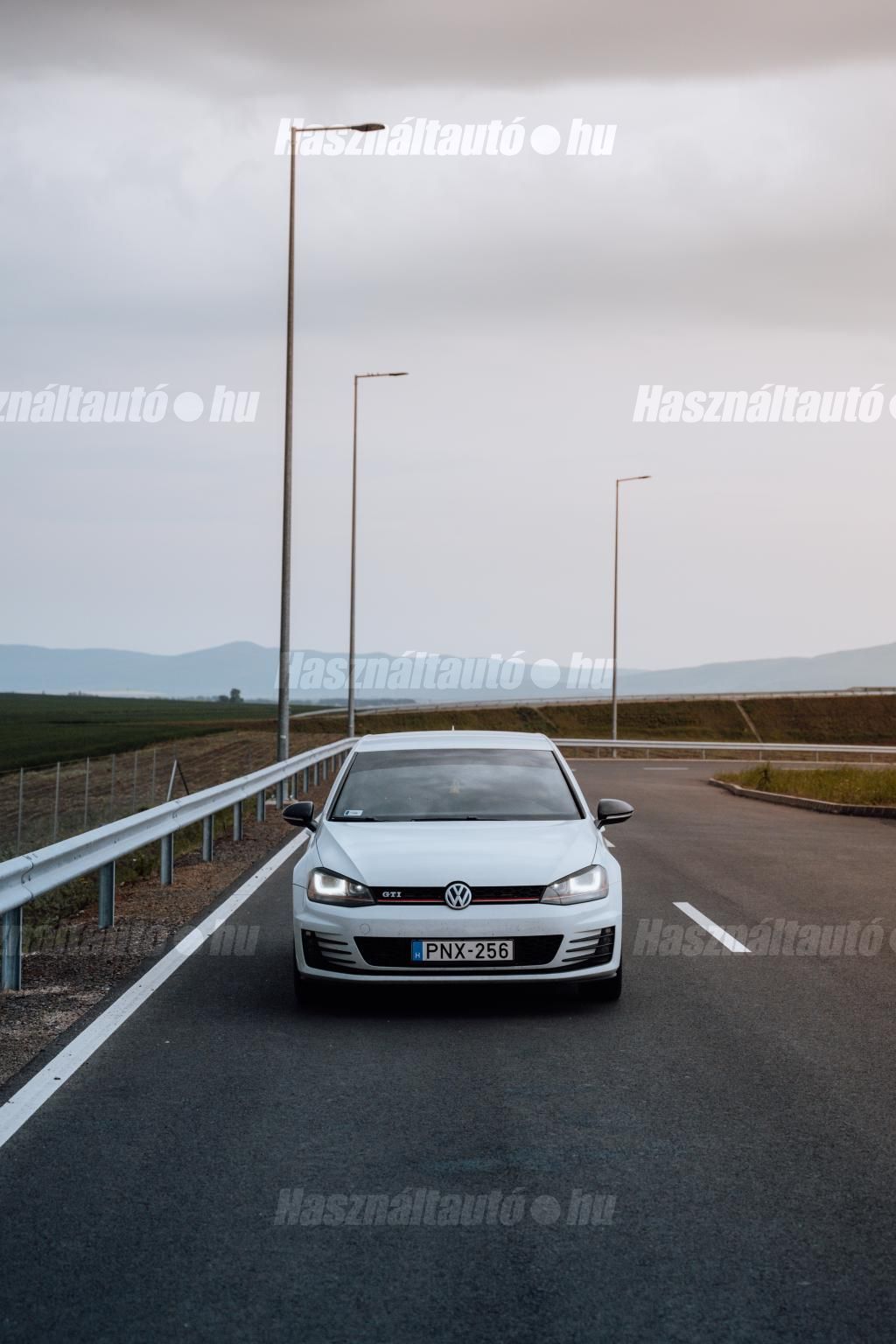 VOLKSWAGEN GOLF VII 2016 - 1