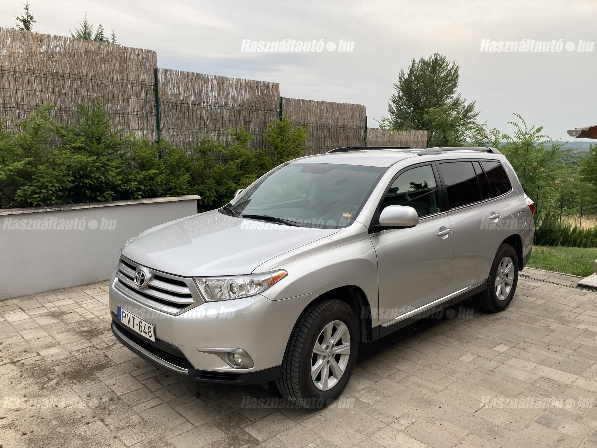 TOYOTA HIGHLANDER 2011/12 - 1