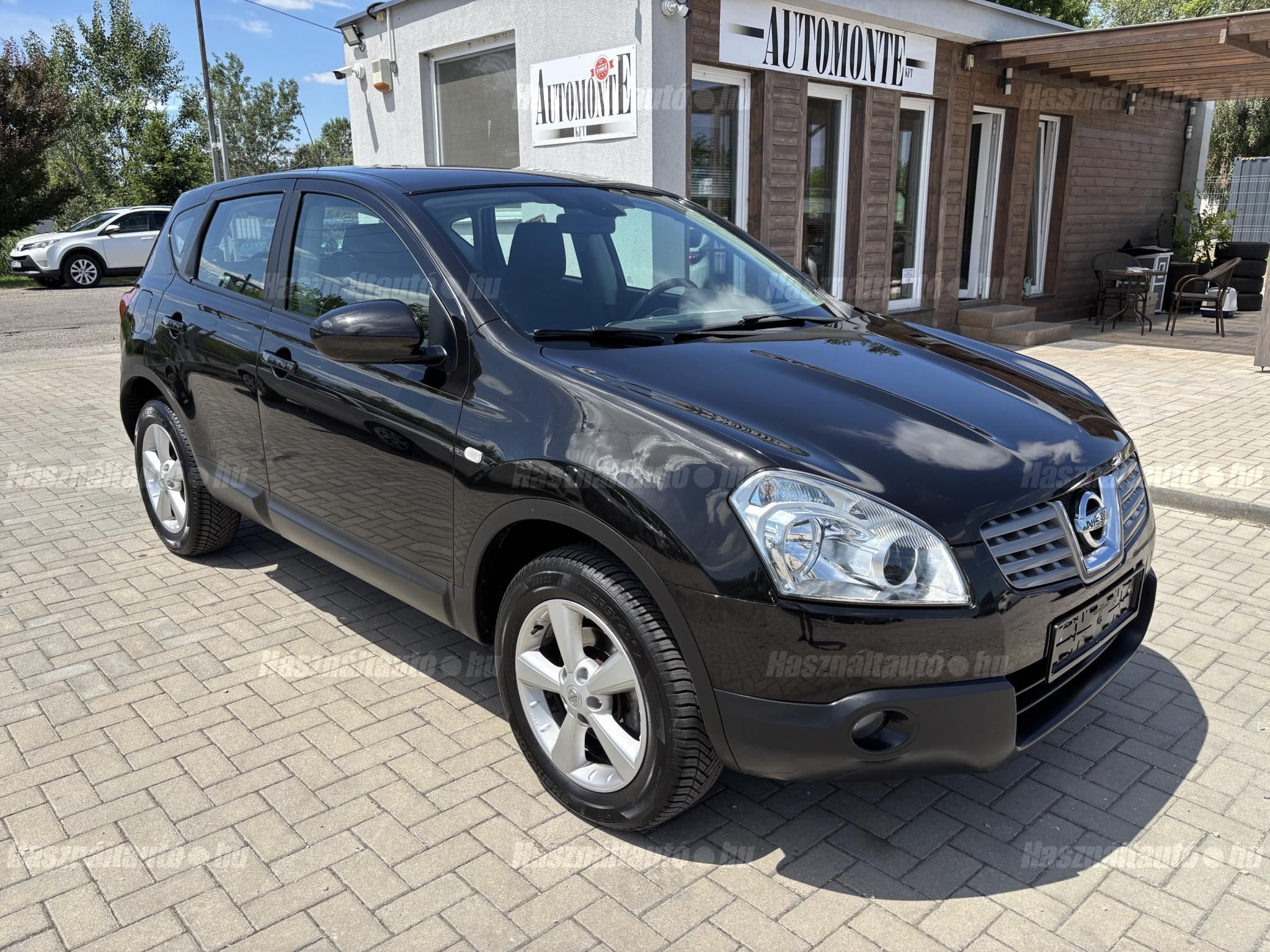 NISSAN QASHQAI 2009/8 - 1
