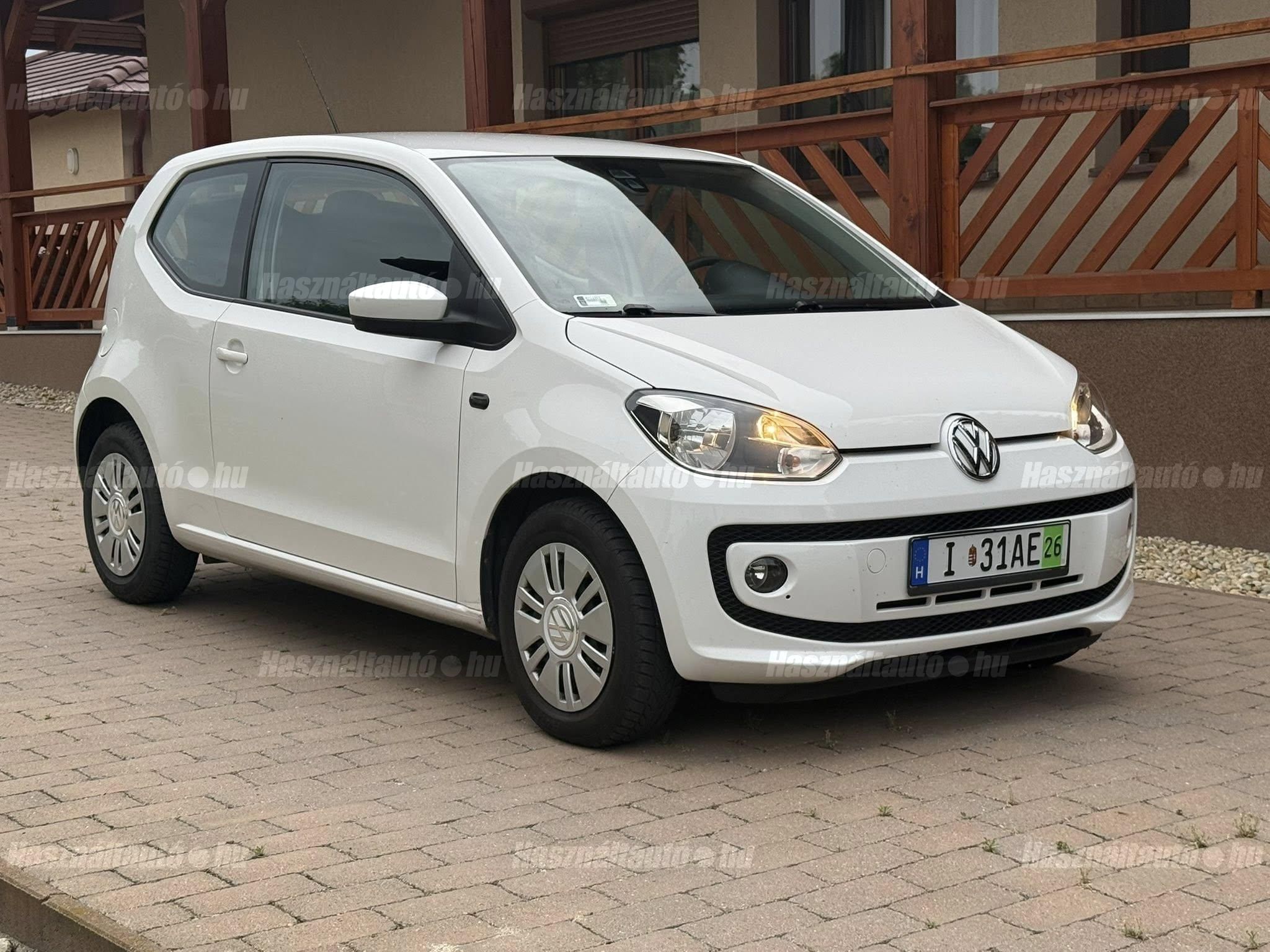 VOLKSWAGEN UP 2012/6 - 1