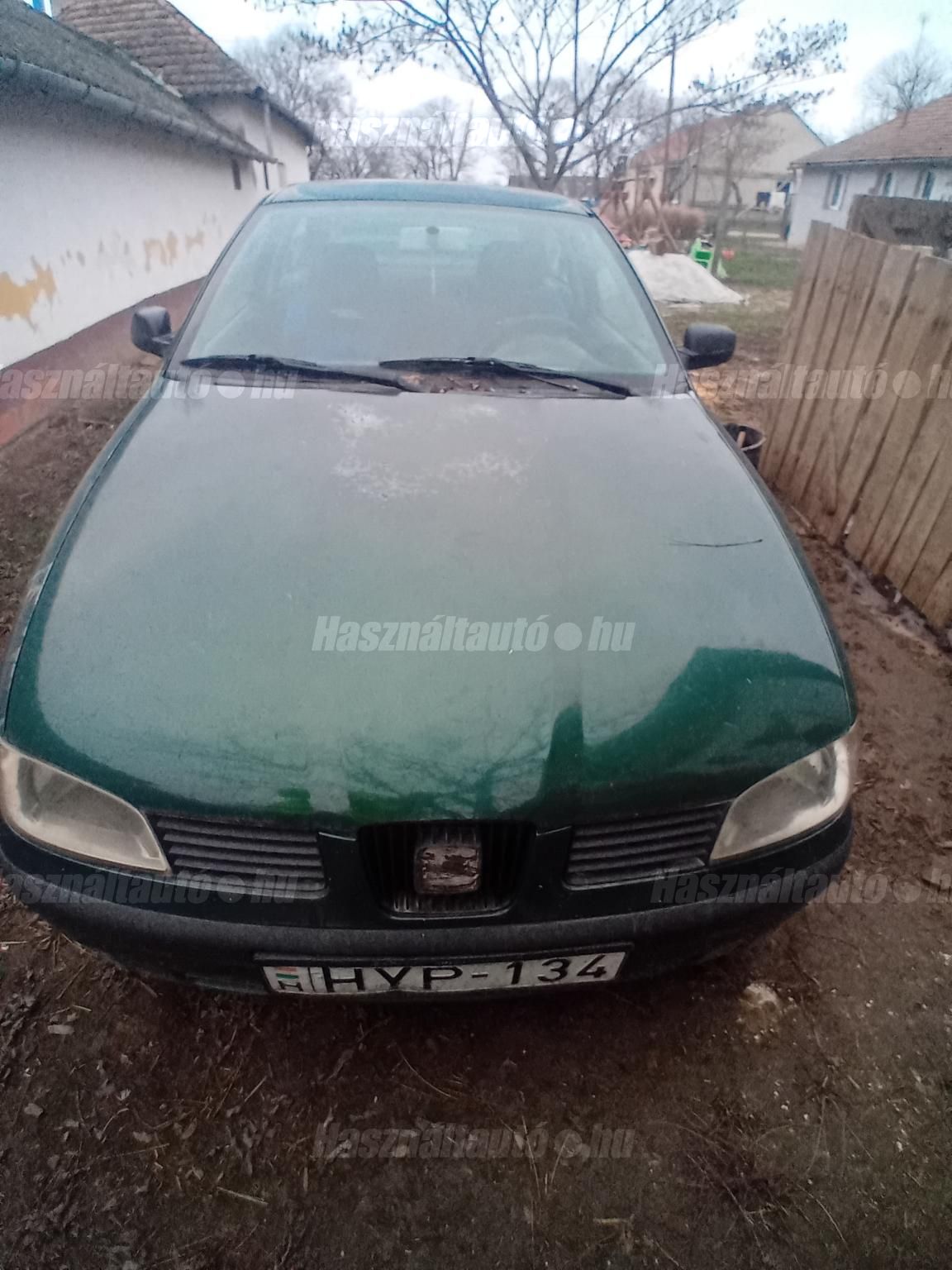 SEAT CORDOBA 2002 - 1