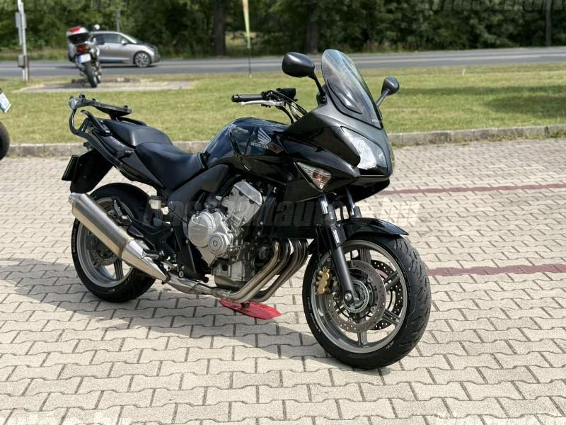 HONDA CBF 600 2009 - 1