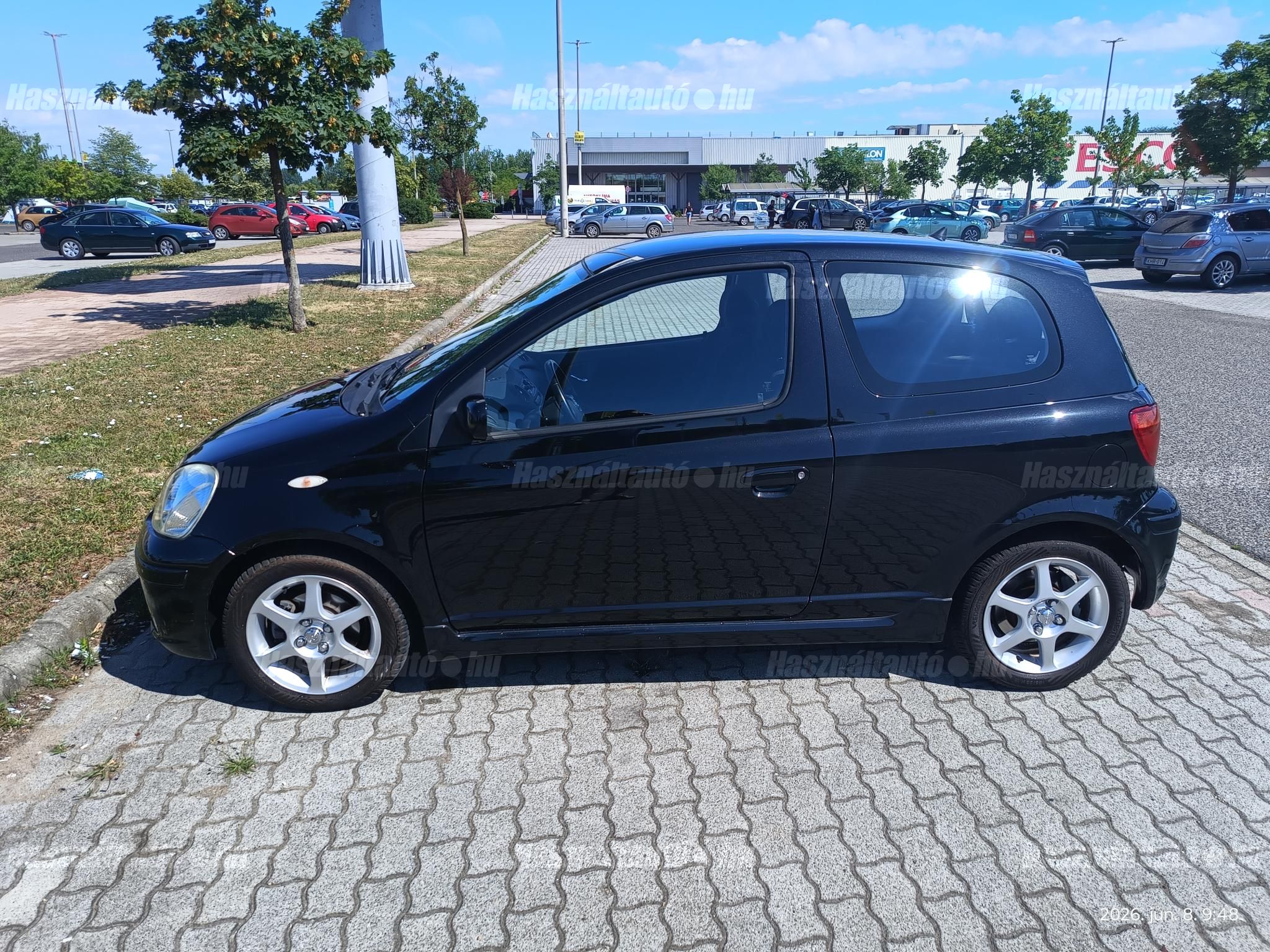 TOYOTA YARIS 2003/10 - 1