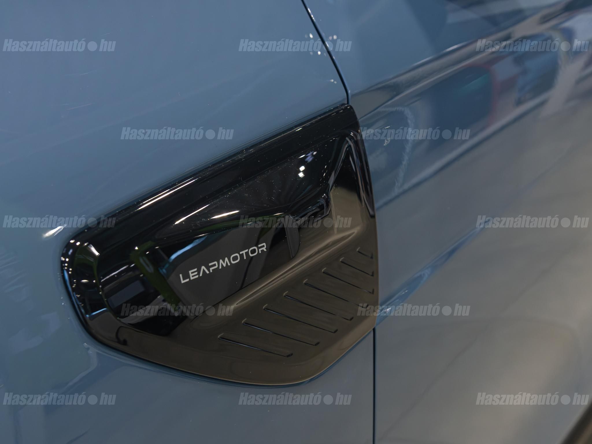 LEAPMOTOR B10 2026 - 1