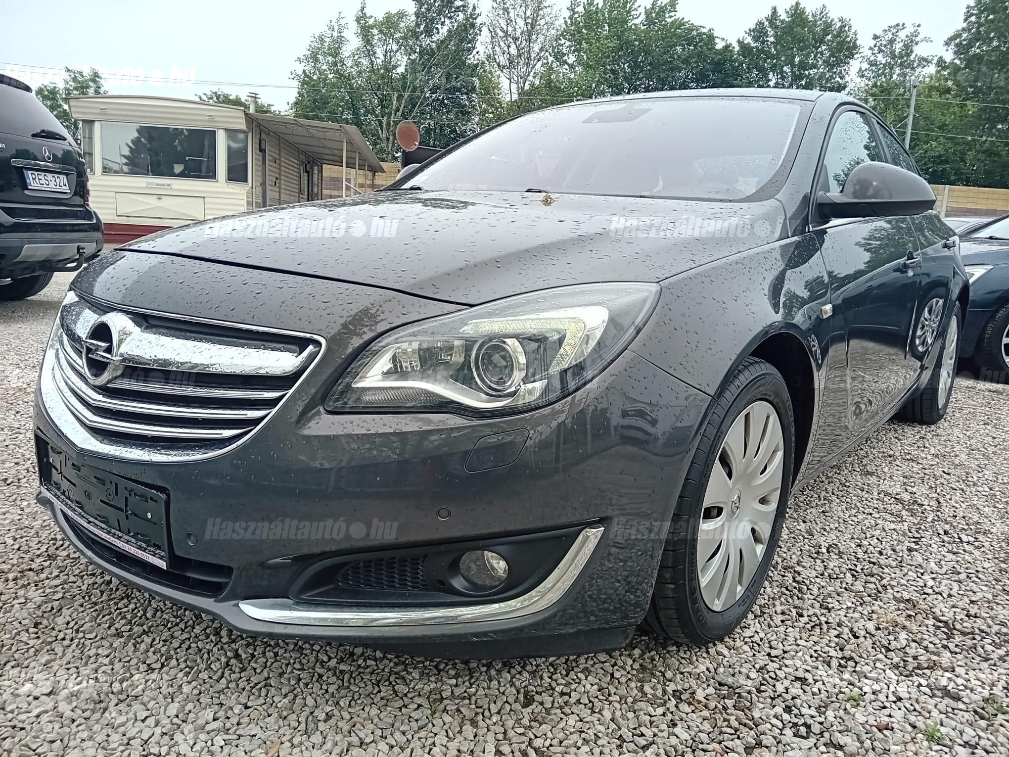 OPEL INSIGNIA 2014/1 - 1
