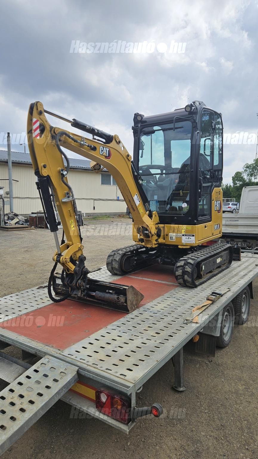 CATERPILLAR 2022 - 1