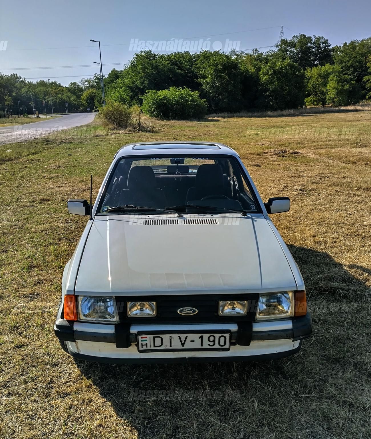 FORD ESCORT 1982/9 - 1