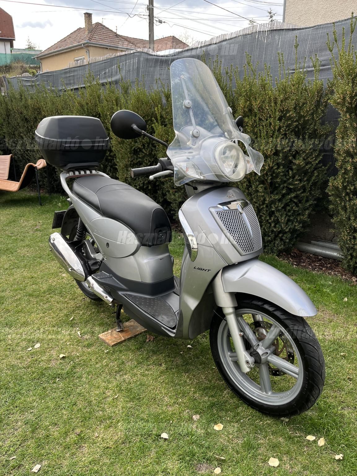 APRILIA SCARABEO 125 2009 - 1