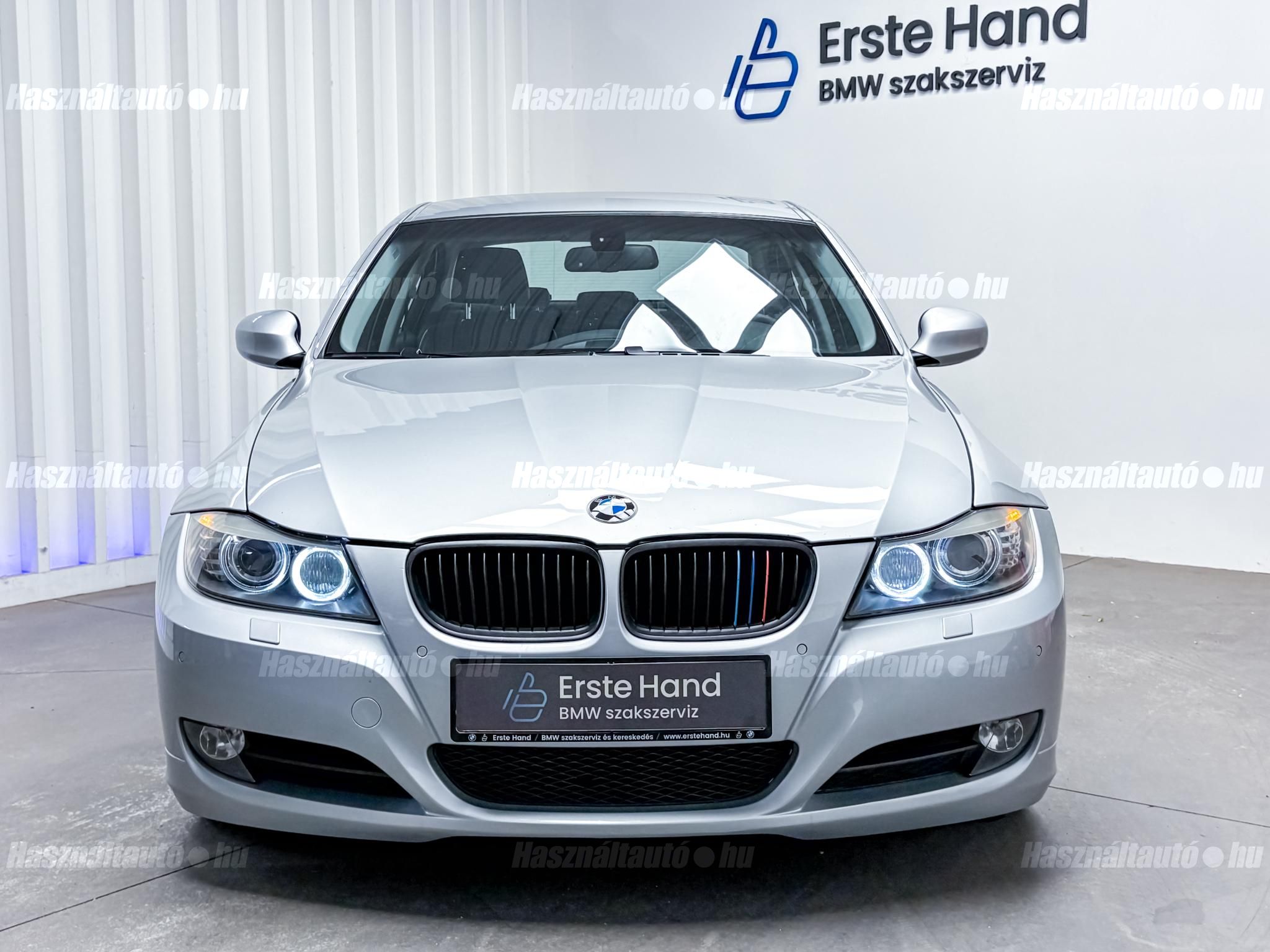 BMW 318 2009/5 - 1
