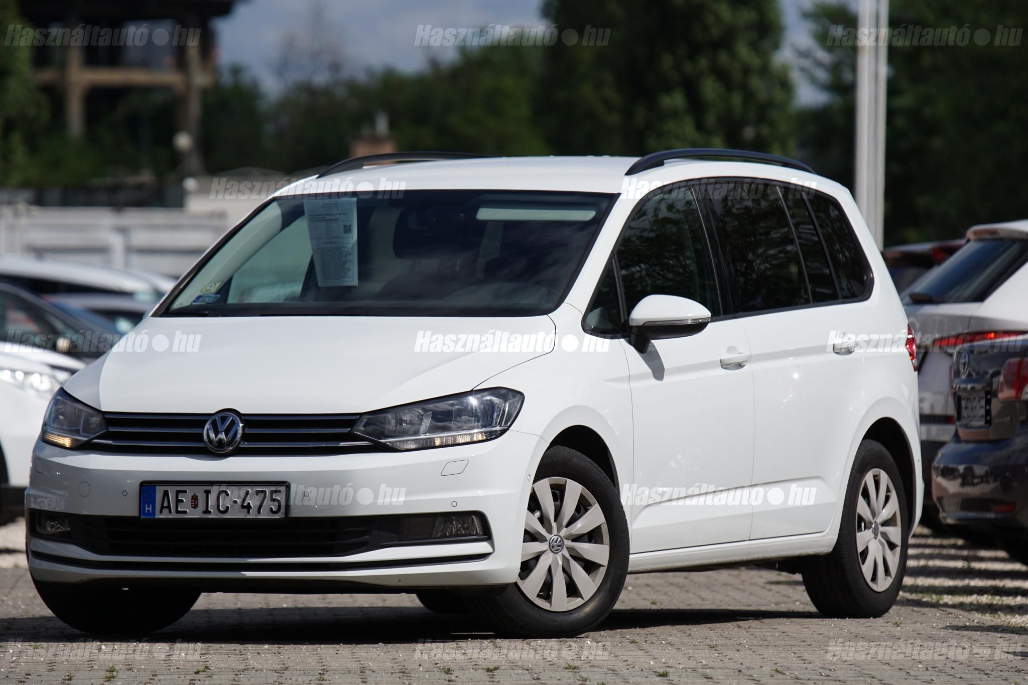 VOLKSWAGEN TOURAN 2019/5 - 1