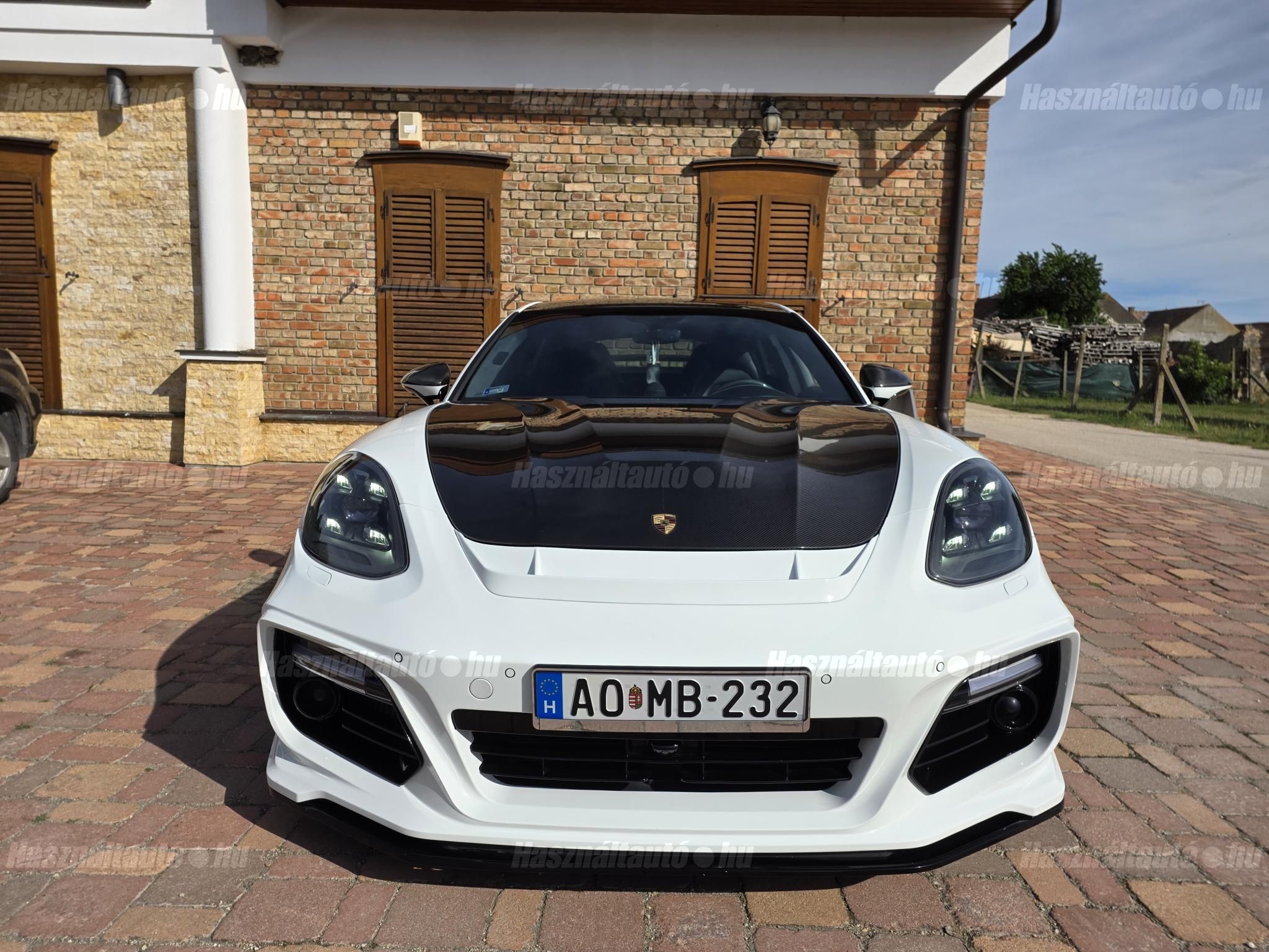 PORSCHE PANAMERA 2018/6 - 1
