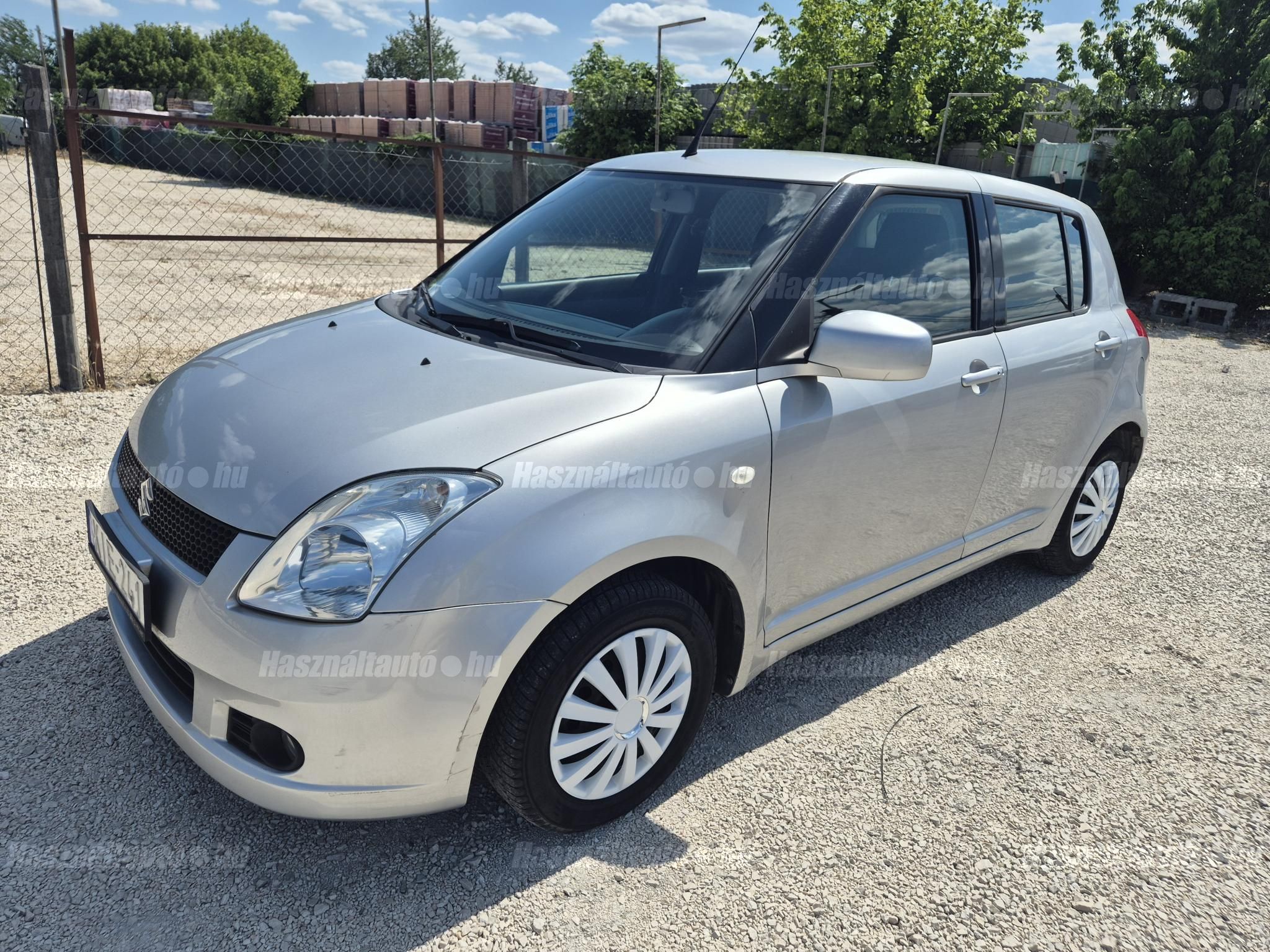 SUZUKI SWIFT 2006 - 1