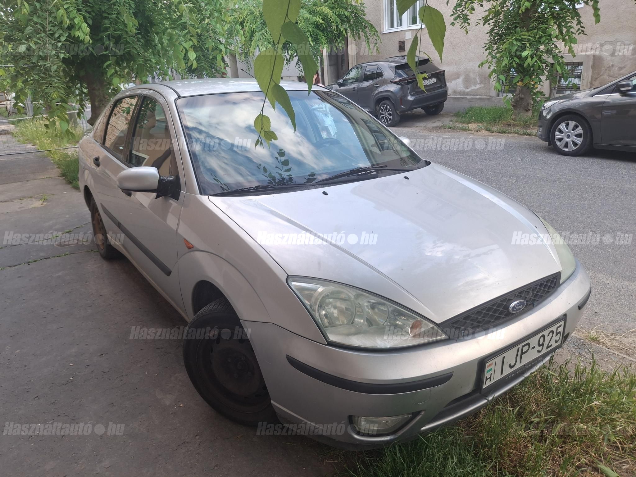 FORD FOCUS 2002 - 1