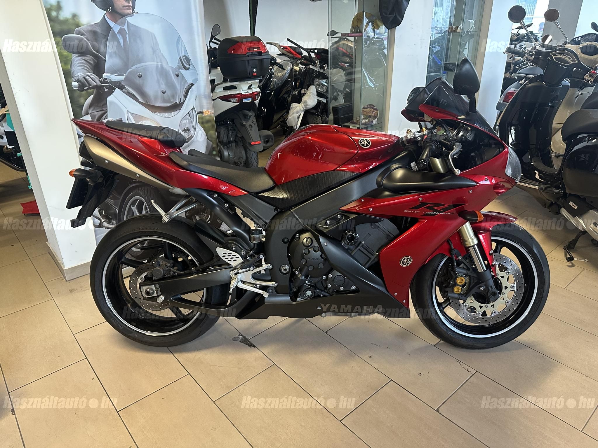 YAMAHA YZF R1 2005/5 - 1