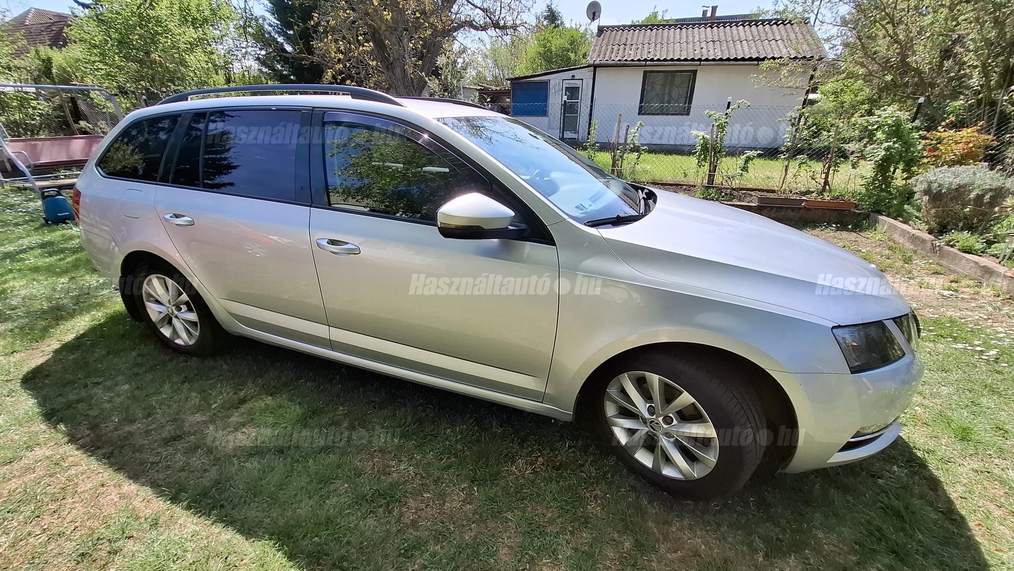 SKODA OCTAVIA 2017/6 - 1