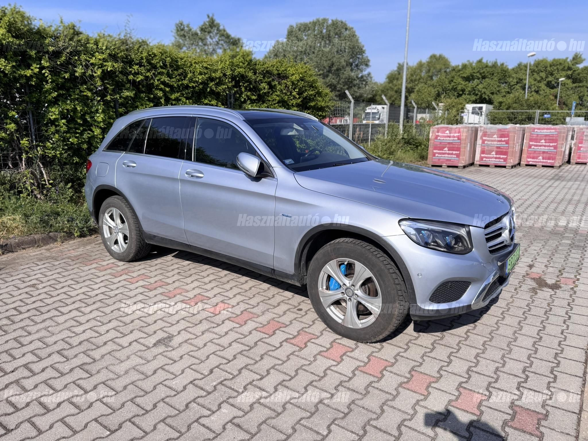 MERCEDES-BENZ GLC-OSZTÁLY 2016/8 - 1
