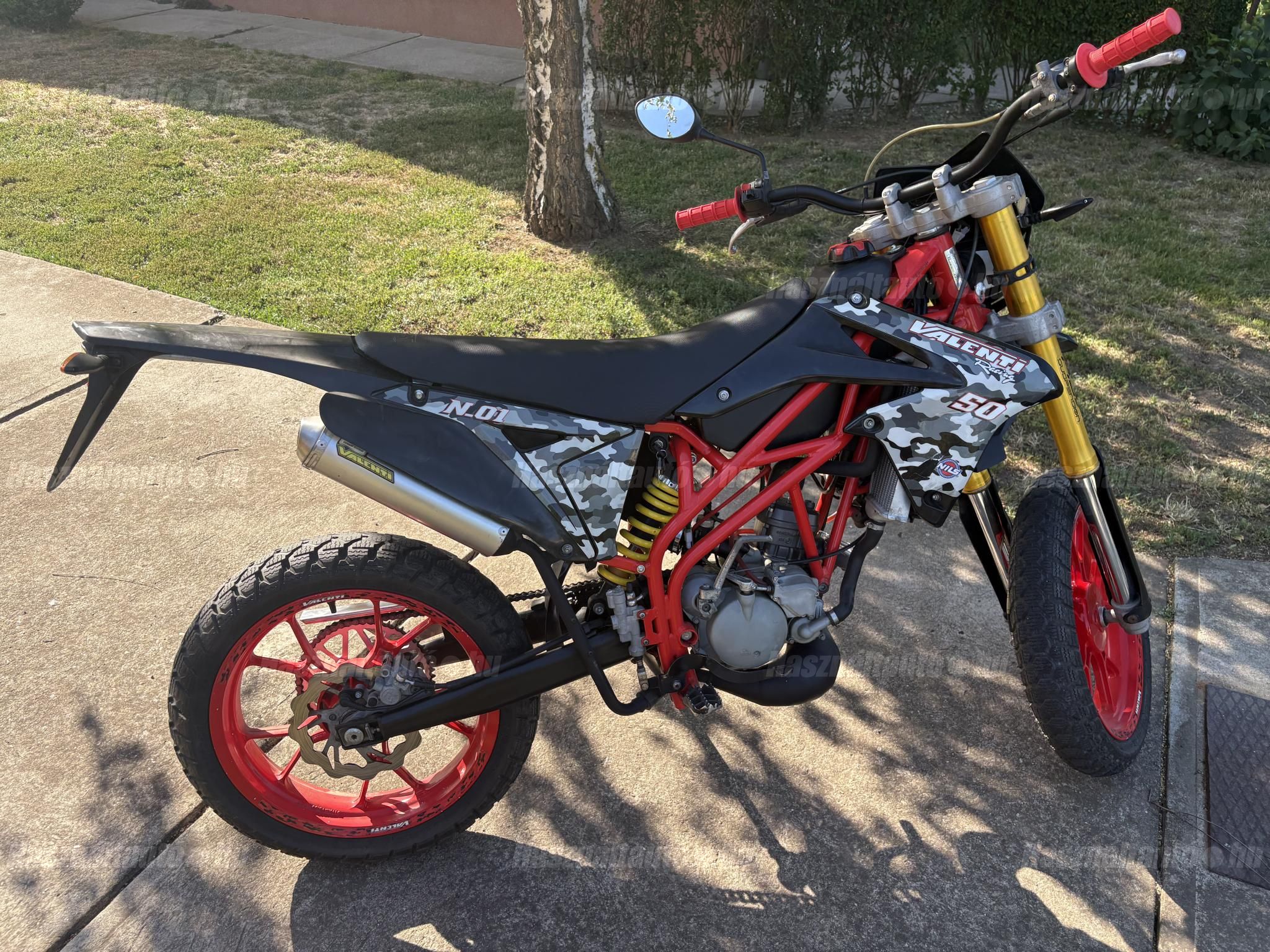 SUZUKI EGYÉB 2017 - 1