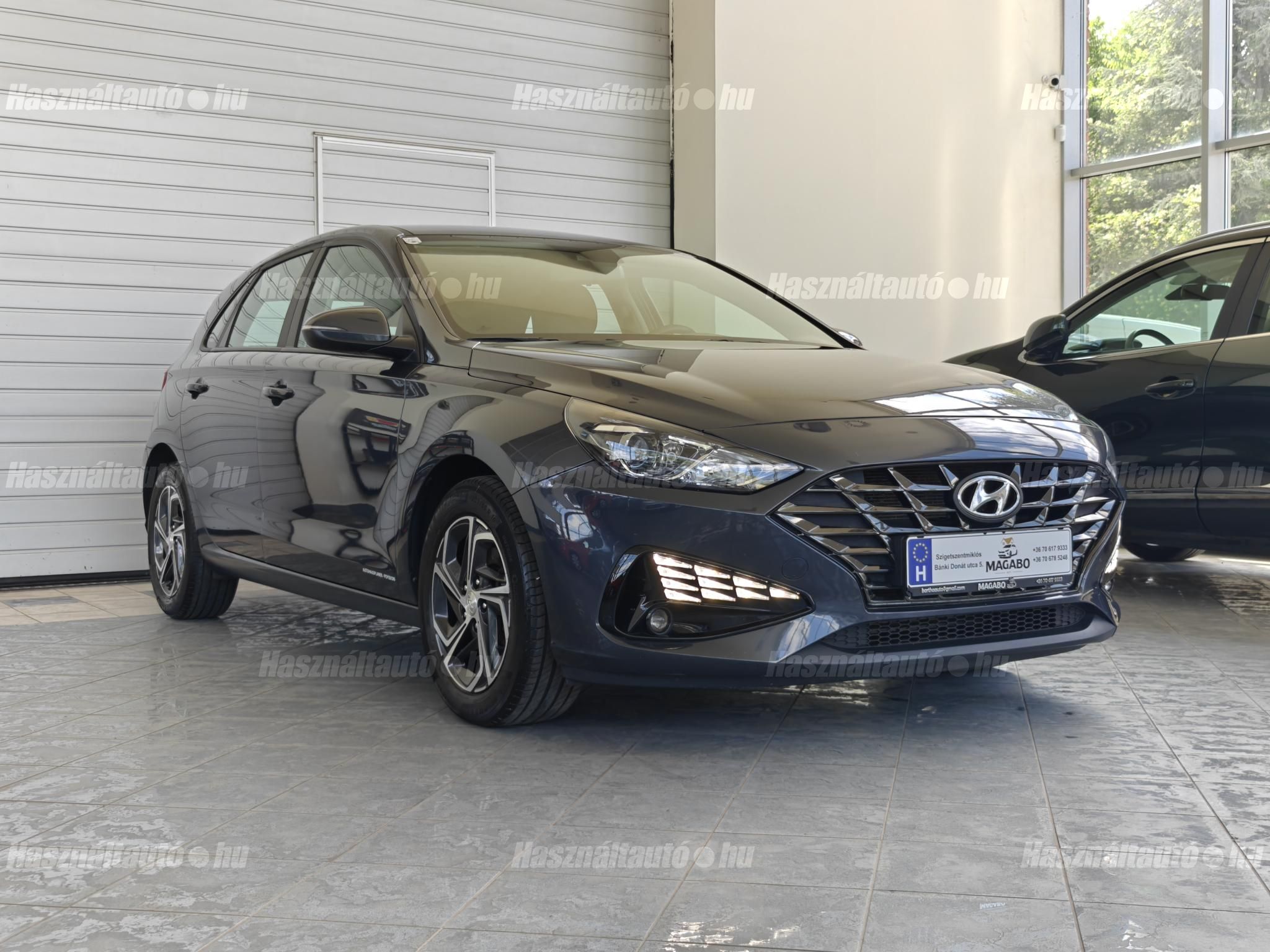 HYUNDAI I30 2021/11 - 1
