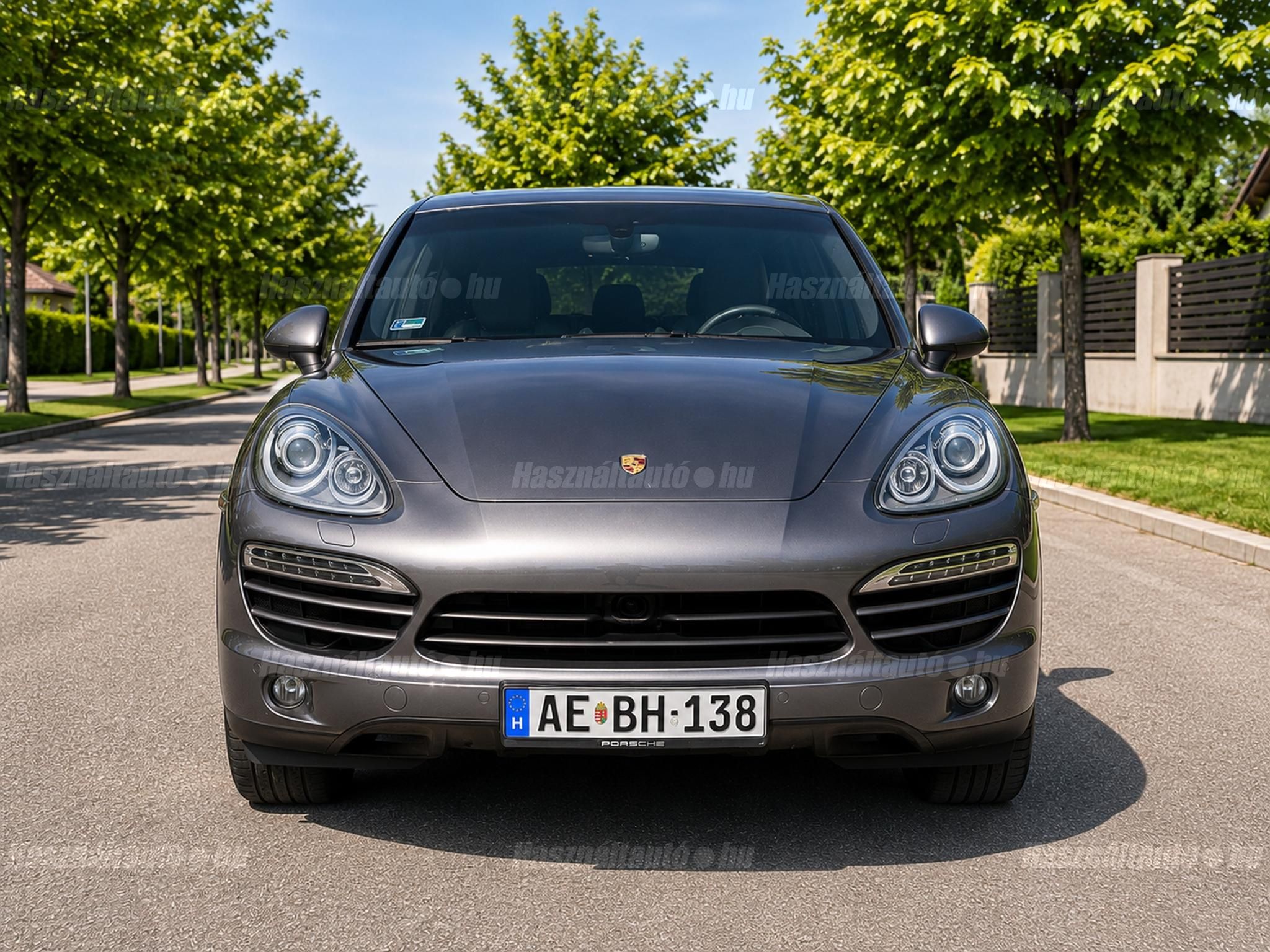 PORSCHE CAYENNE 2012/6 - 1
