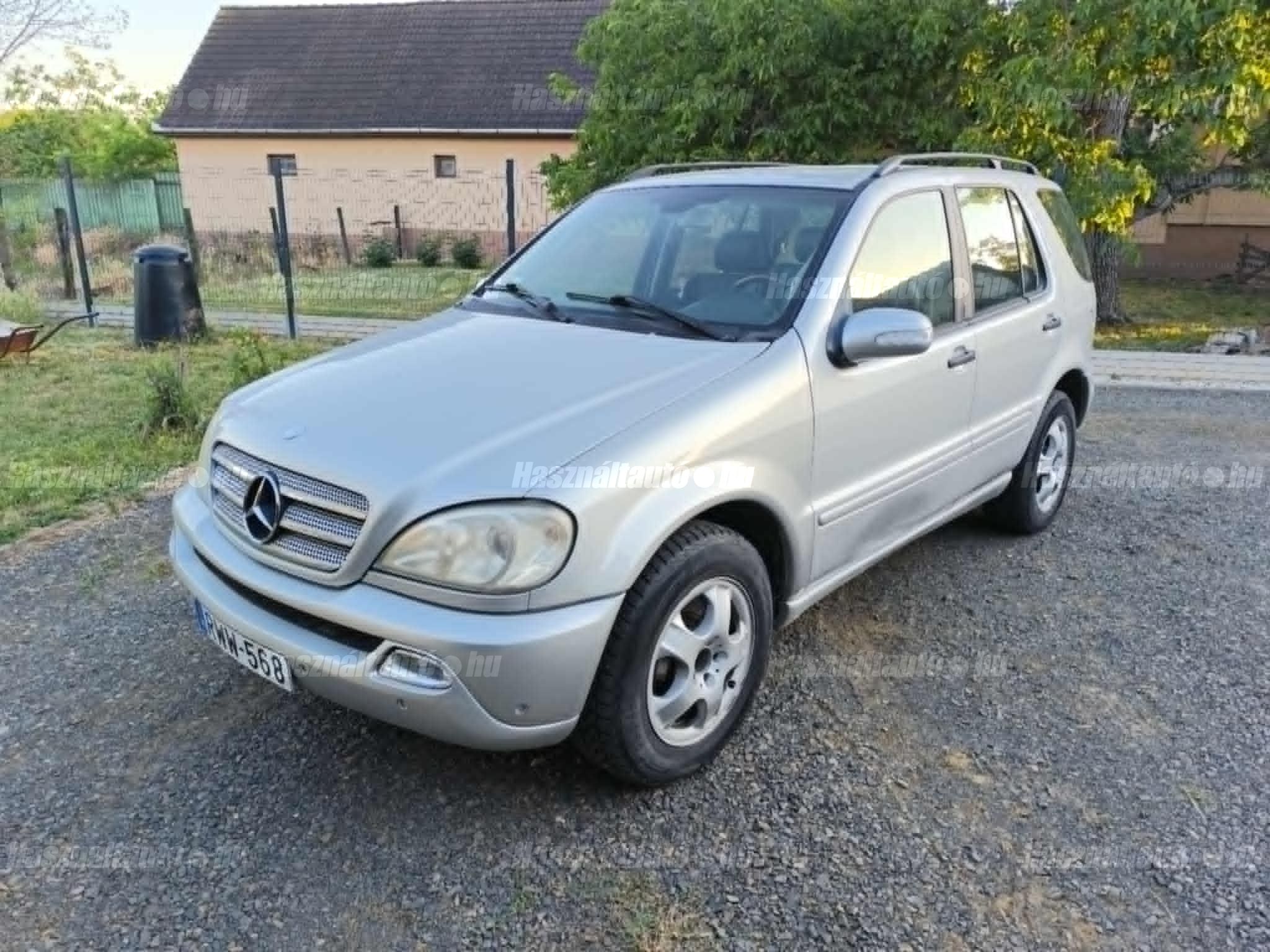 MERCEDES-BENZ ML 270 2003/4 - 1