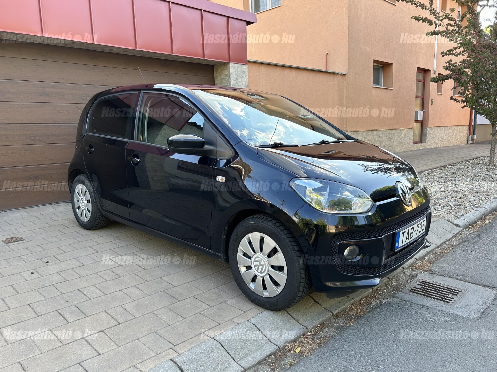 VOLKSWAGEN UP 2013/7 - 1
