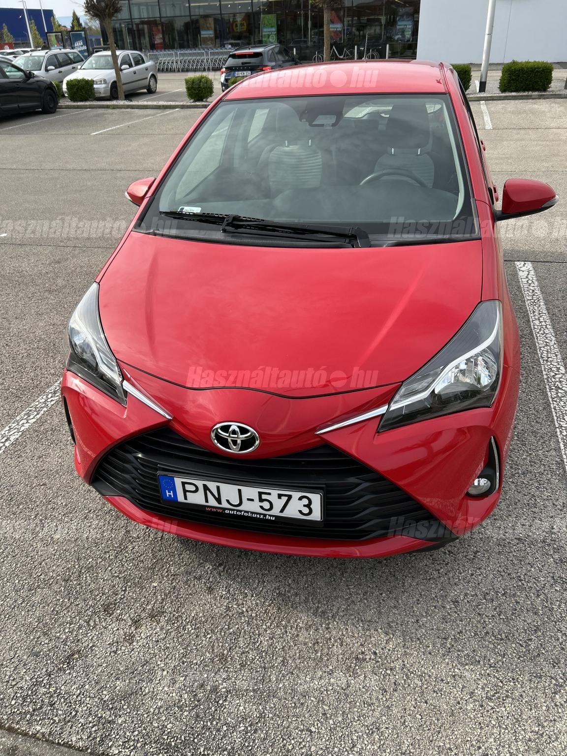 TOYOTA YARIS 2017/12 - 1