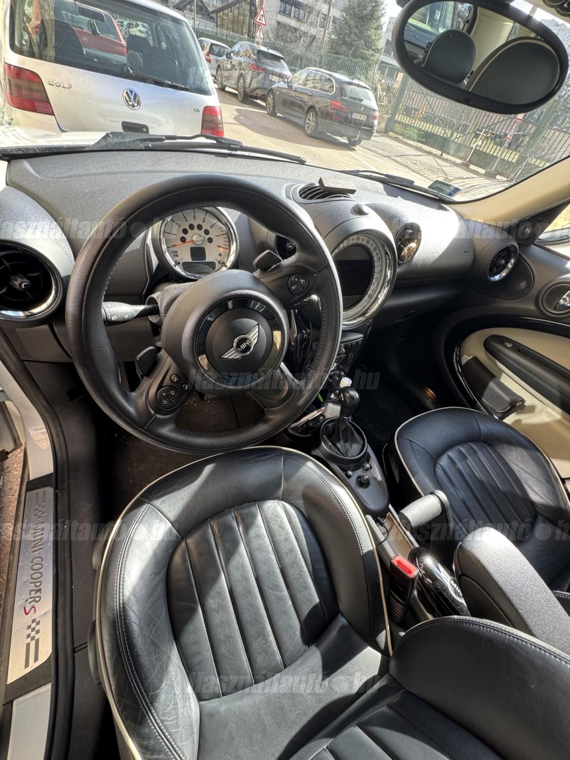 MINI COUNTRYMAN 2013/4 - 1