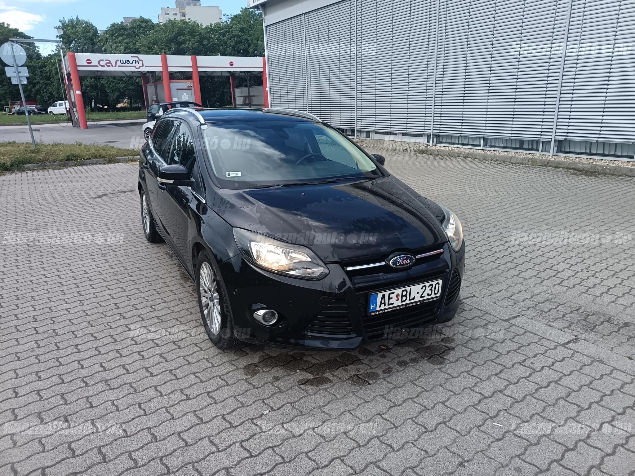 FORD FOCUS 2011/6 - 1